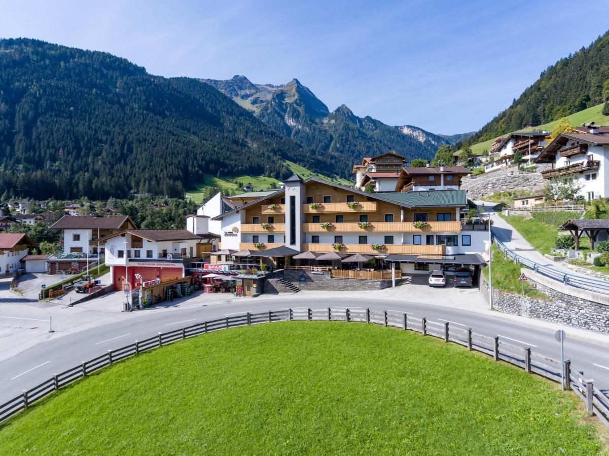 Hotel Panorama Finkenberg Luaran gambar